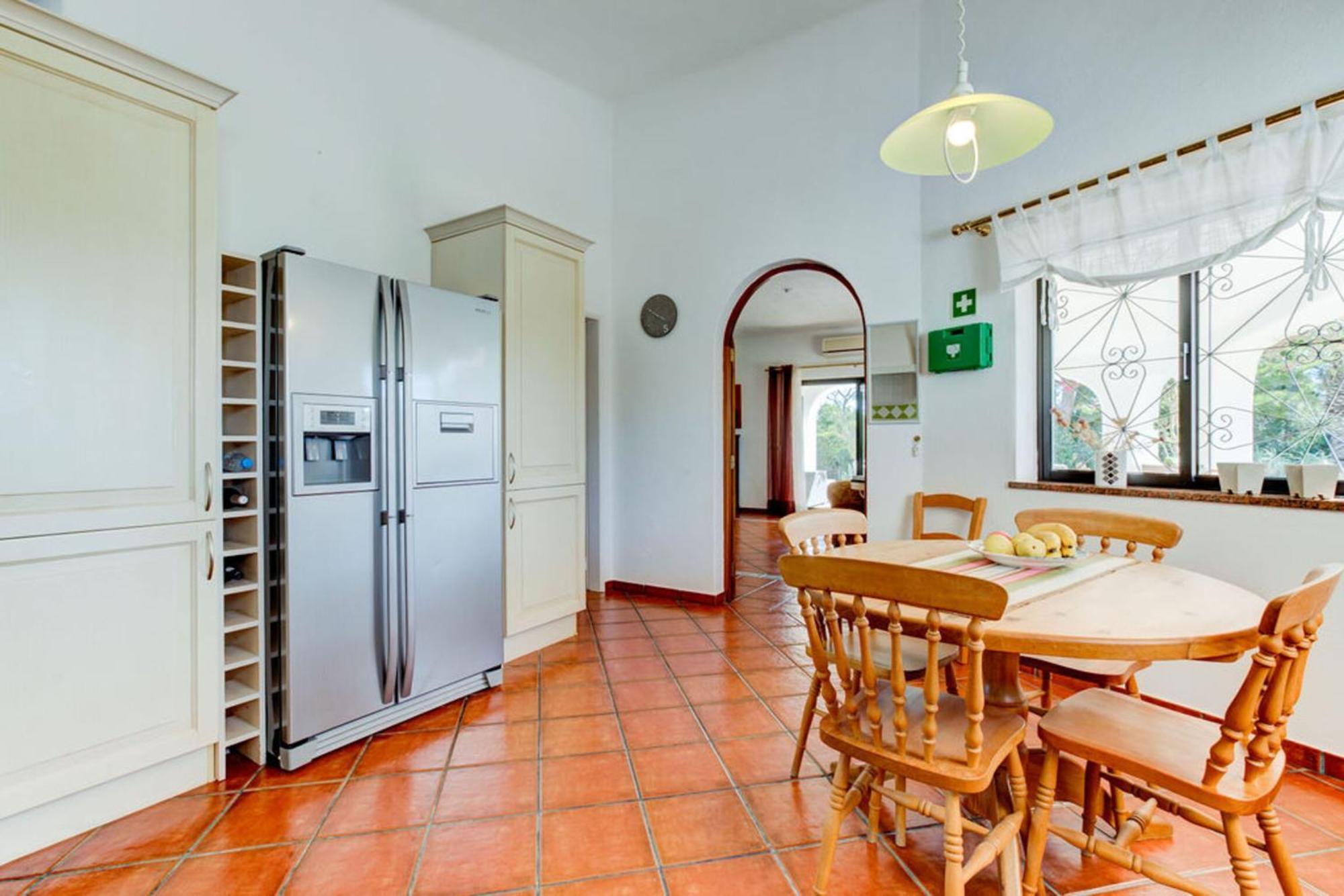 Villa Barlavento - Stunning 4-Bedroom Villa With Tennis Court Carvoeiro  Exterior photo